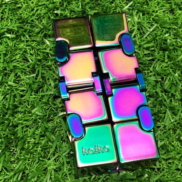 Kaiko Oil Slick Infinity Cube - Image 4